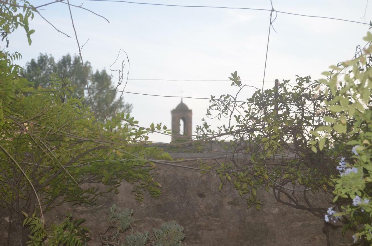 فندق La Terraza بانيوليس المظهر الخارجي الصورة